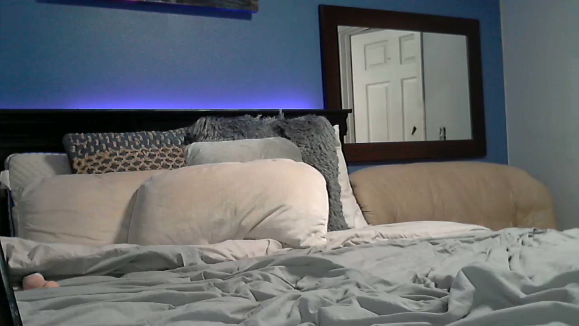 Gallery image thumbnail from MssKrasota's myfreecams stream on, 03/05/2024, 10:12 image 15 of 20