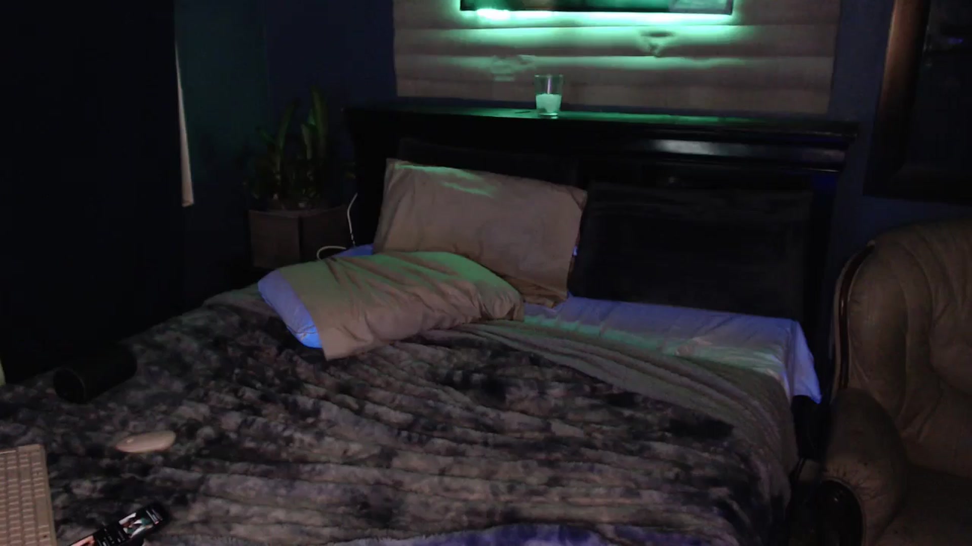 Gallery image thumbnail from MssKrasota's myfreecams stream on, 01/05/2026, 12:04 image 17 of 20