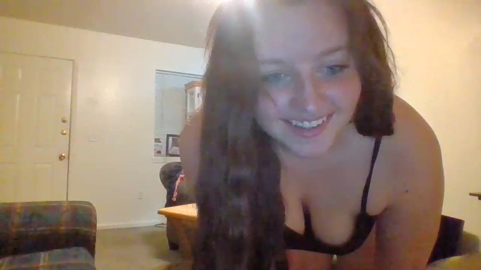 Gallery image thumbnail from Mtvliz's myfreecams stream on, 12/05/2022, 08:45 image 16 of 20