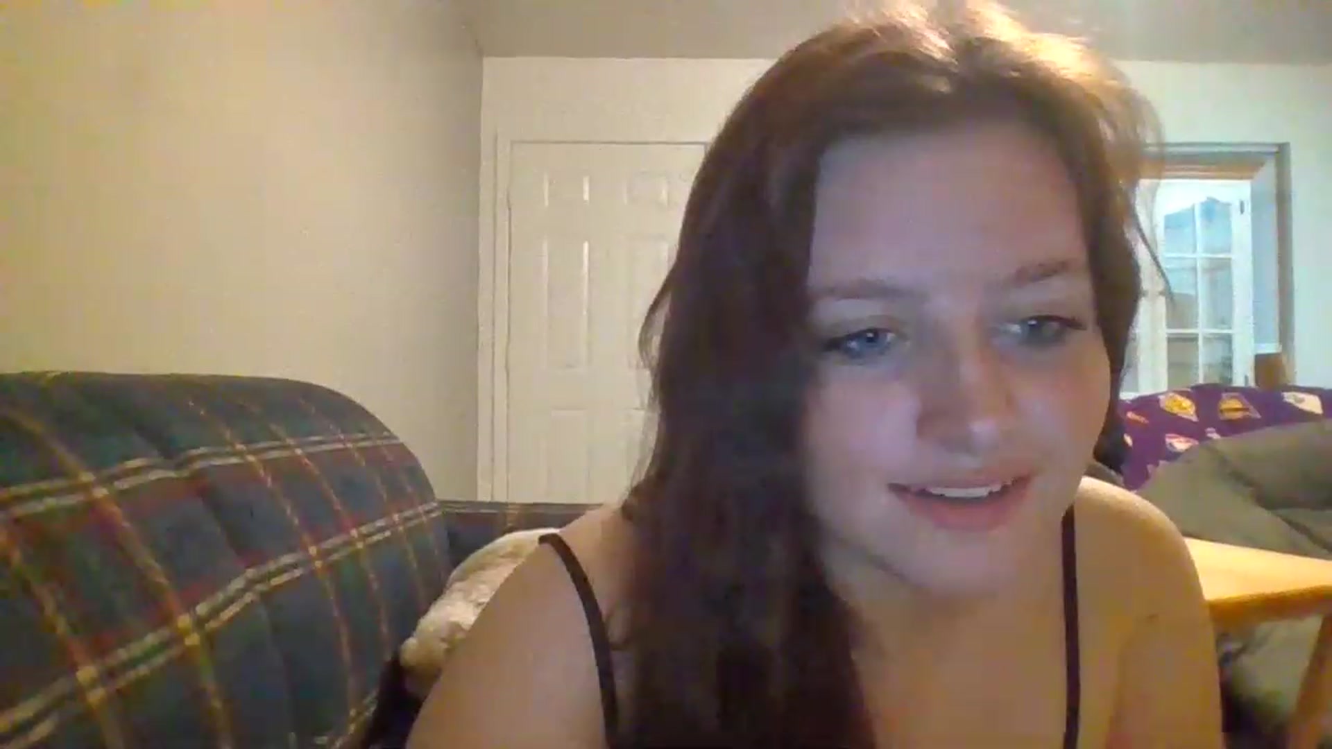 Gallery image thumbnail from Mtvliz's myfreecams stream on, 12/06/2022, 08:12 image 6 of 20