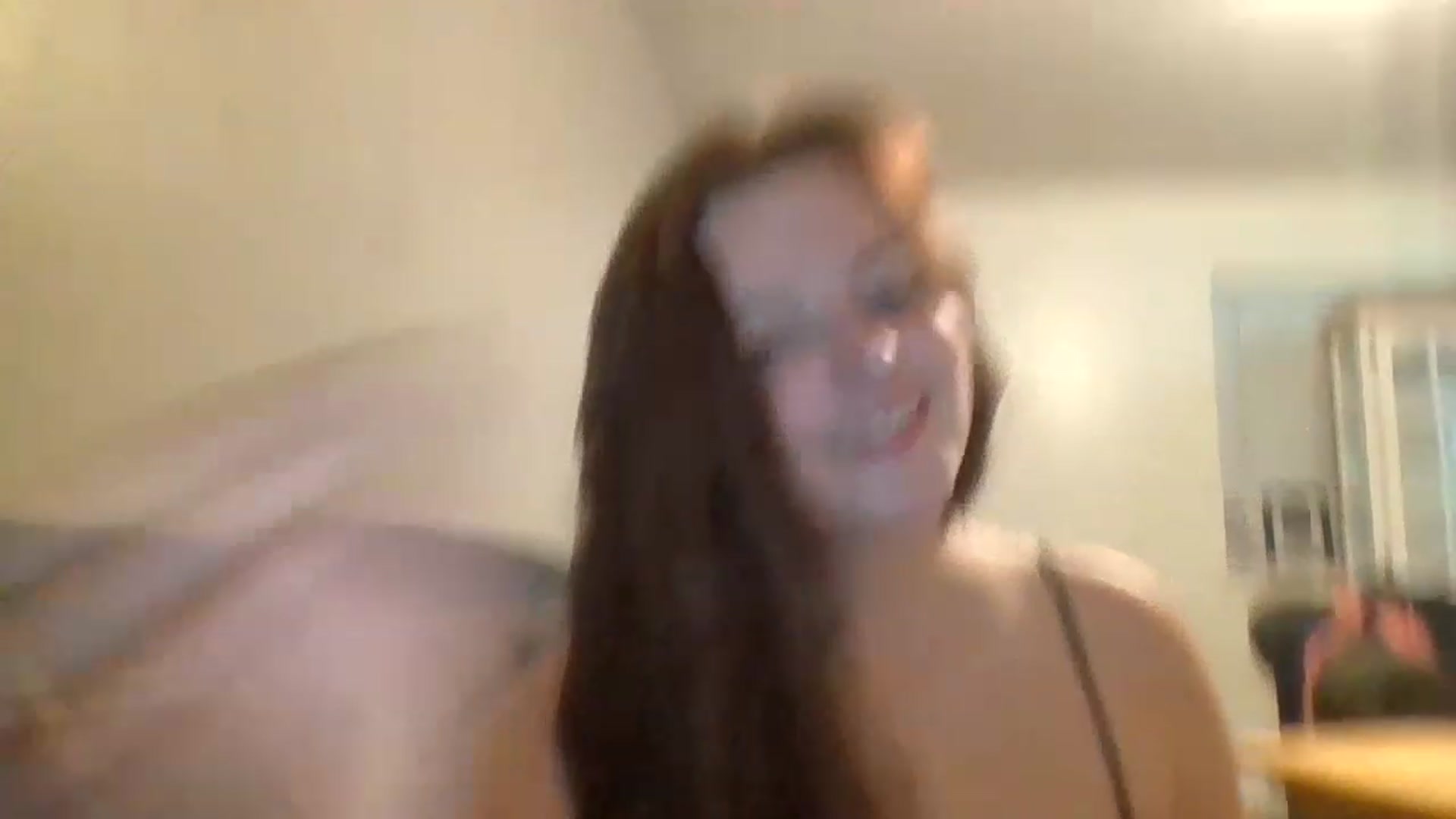Gallery image thumbnail from Mtvliz's myfreecams stream on, 12/06/2022, 08:12 image 2 of 20