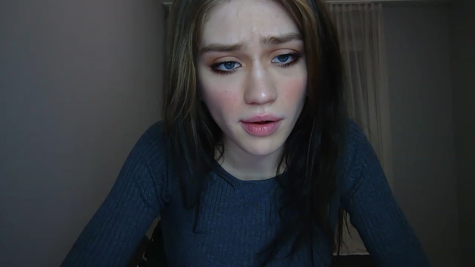 Gallery image thumbnail from Mufinmoon's myfreecams stream on, 03/24/2023, 17:23 image 11 of 20