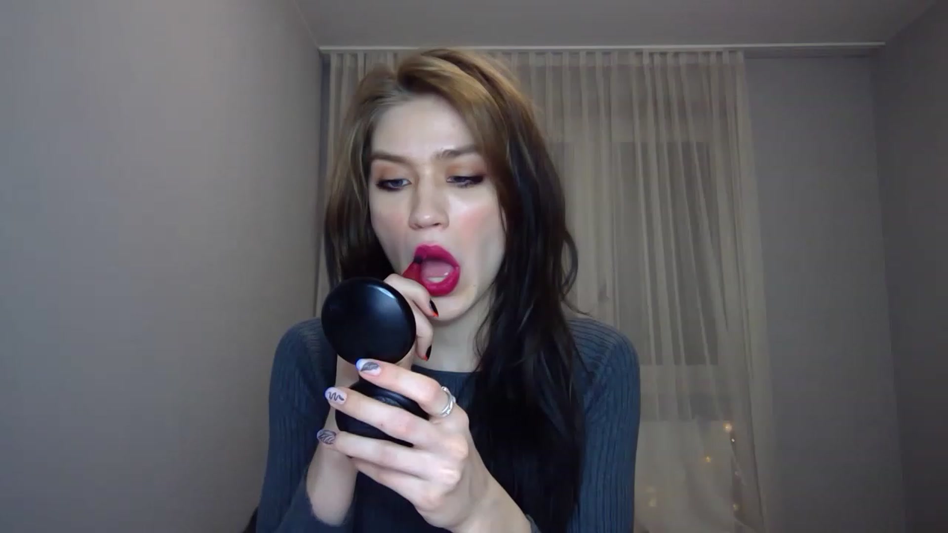 Gallery image thumbnail from Mufinmoon's myfreecams stream on, 03/24/2023, 19:26 image 18 of 20