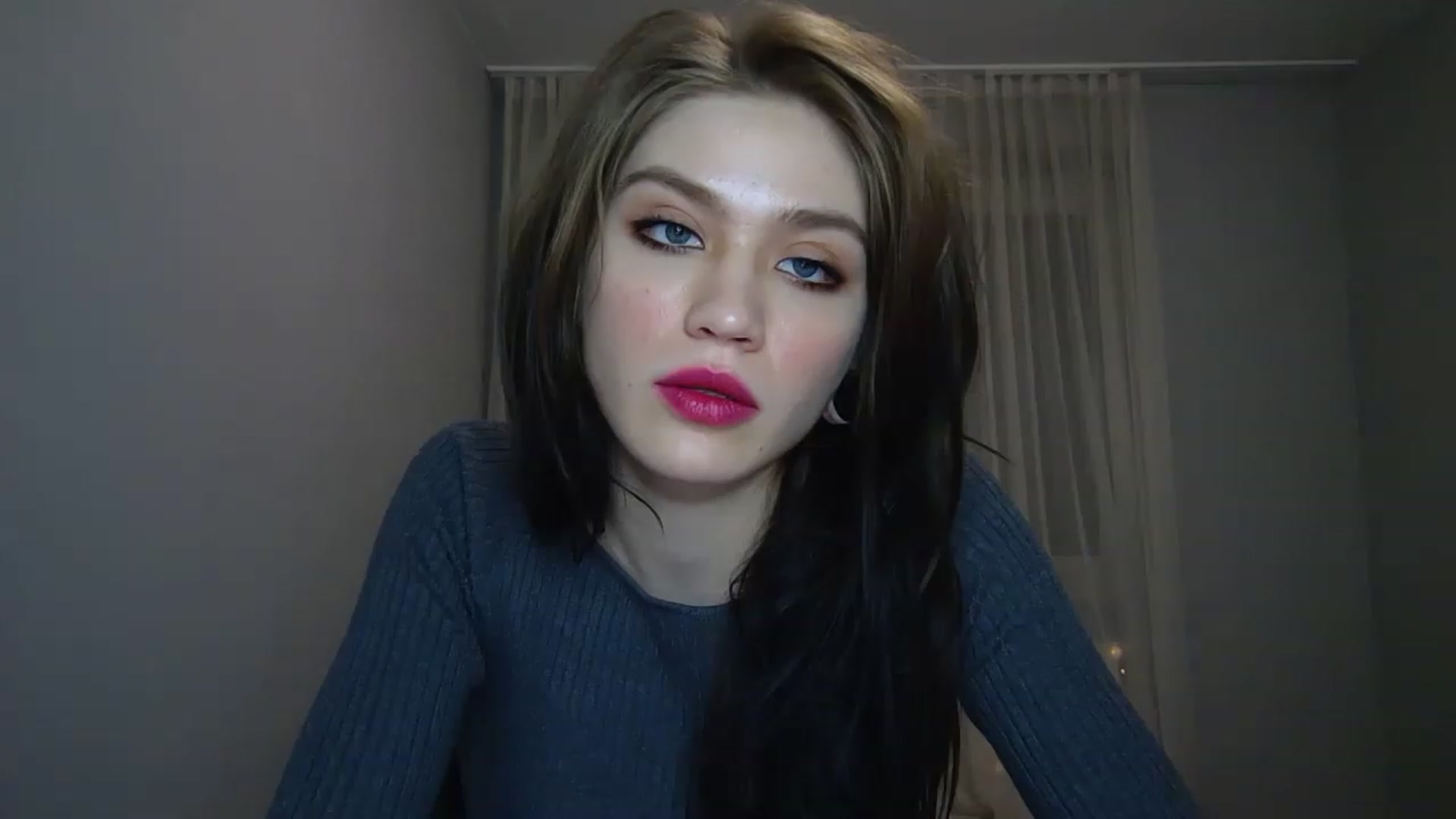 Gallery image thumbnail from Mufinmoon's myfreecams stream on, 03/24/2023, 19:26 image 14 of 20
