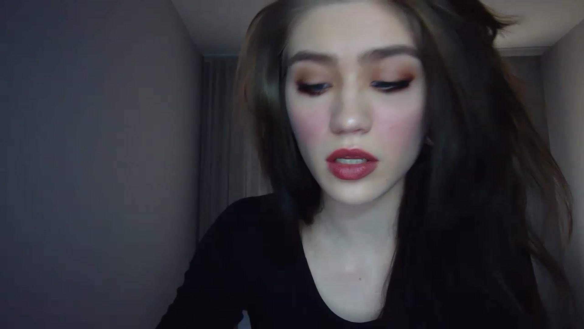 Gallery image thumbnail from Mufinmoon's myfreecams stream on, 03/26/2023, 15:03 image 7 of 20