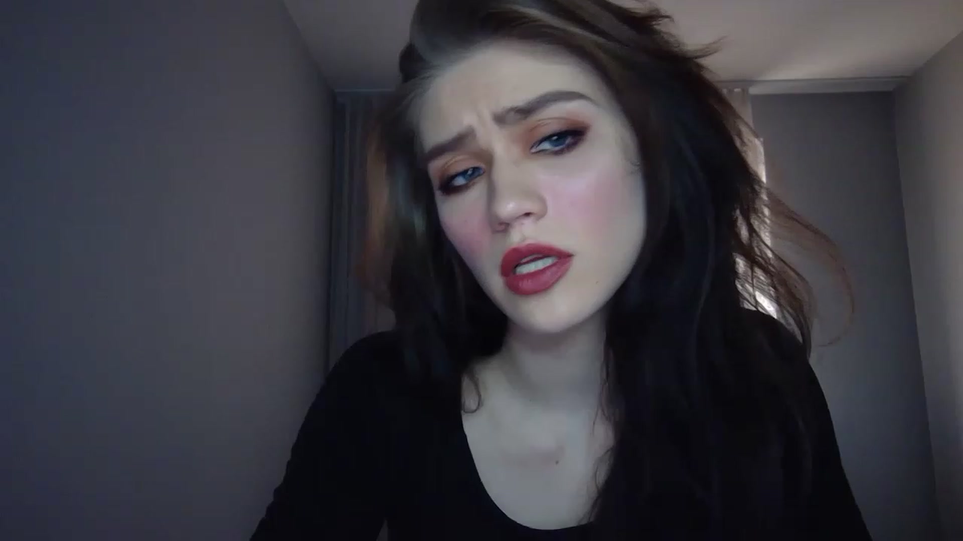 Gallery image thumbnail from Mufinmoon's myfreecams stream on, 03/26/2023, 15:03 image 9 of 20