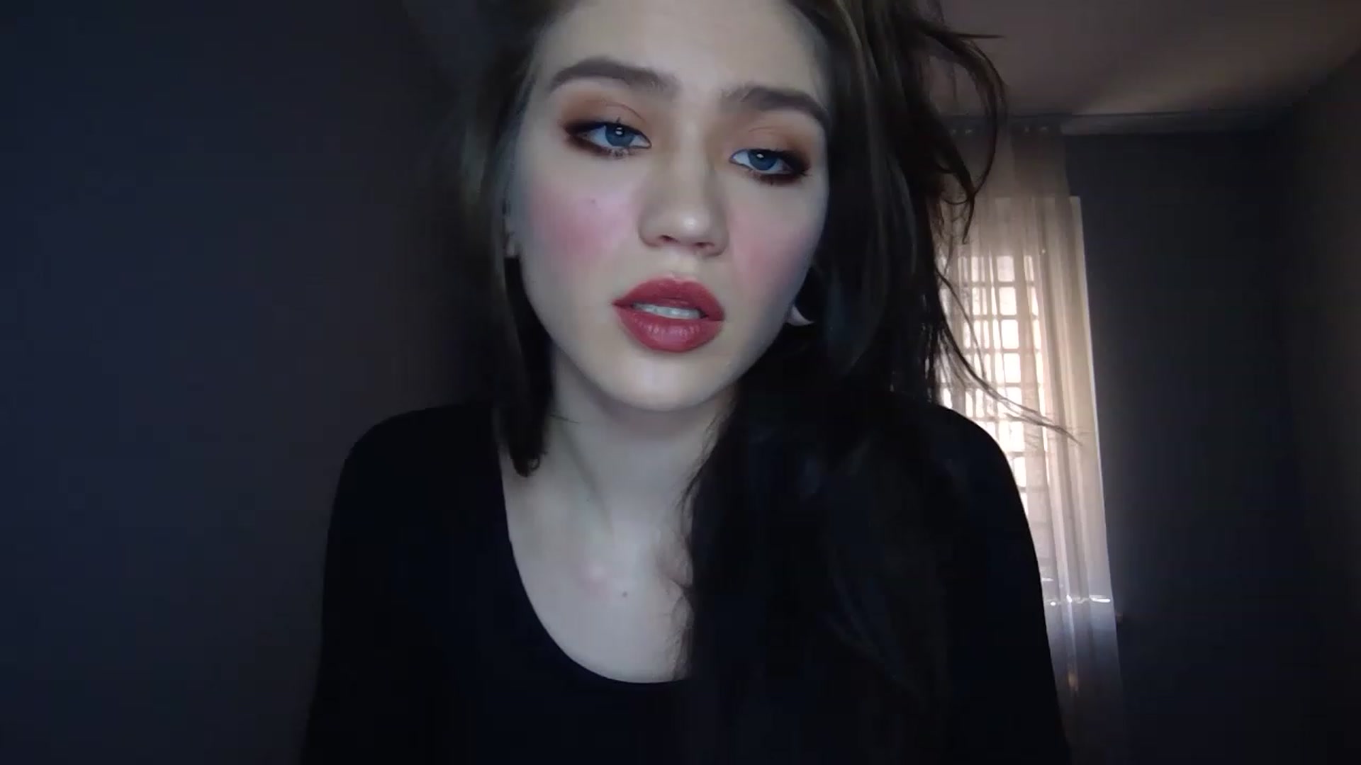 Gallery image thumbnail from Mufinmoon's myfreecams stream on, 03/26/2023, 16:14 image 9 of 20