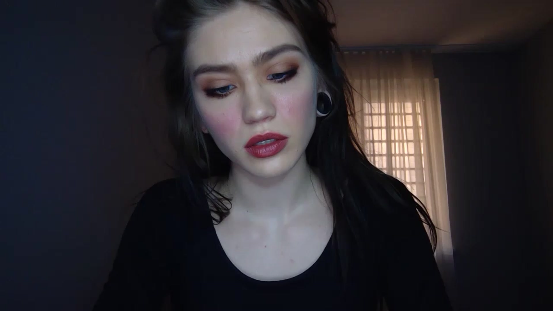 Gallery image thumbnail from Mufinmoon's myfreecams stream on, 03/26/2023, 16:14 image 20 of 20