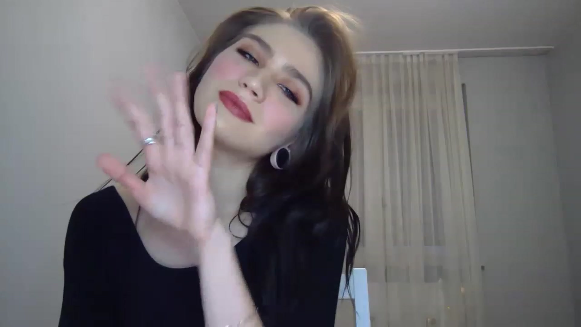 Gallery image thumbnail from Mufinmoon's myfreecams stream on, 03/26/2023, 17:11 image 19 of 20