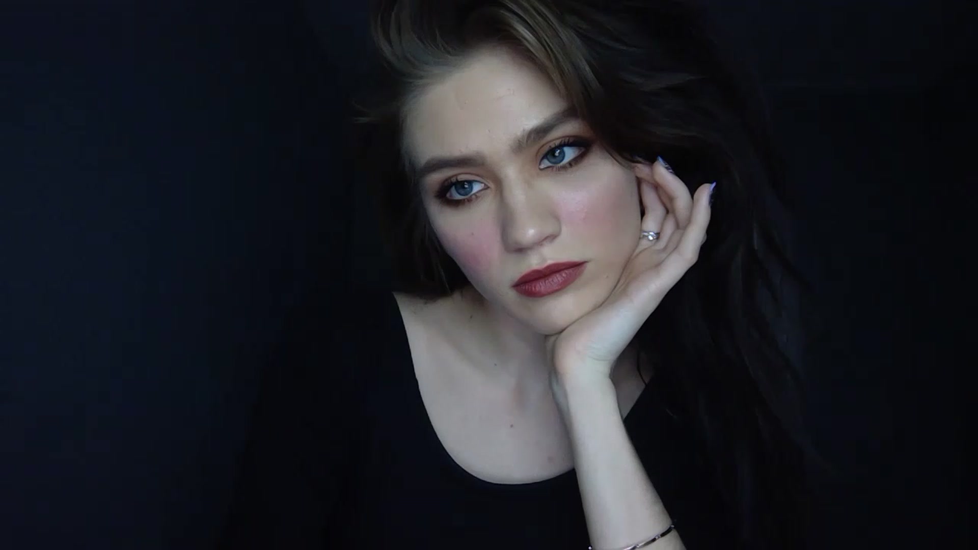 Gallery image thumbnail from Mufinmoon's myfreecams stream on, 03/26/2023, 17:11 image 1 of 20