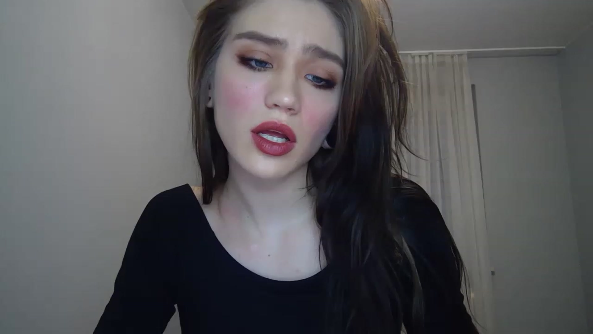 Gallery image thumbnail from Mufinmoon's myfreecams stream on, 03/26/2023, 17:11 image 14 of 20