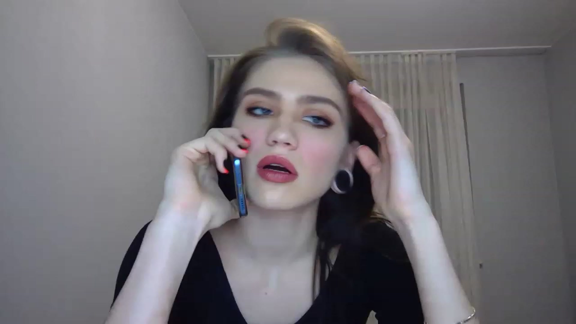 Gallery image thumbnail from Mufinmoon's myfreecams stream on, 03/26/2023, 17:49 image 6 of 20