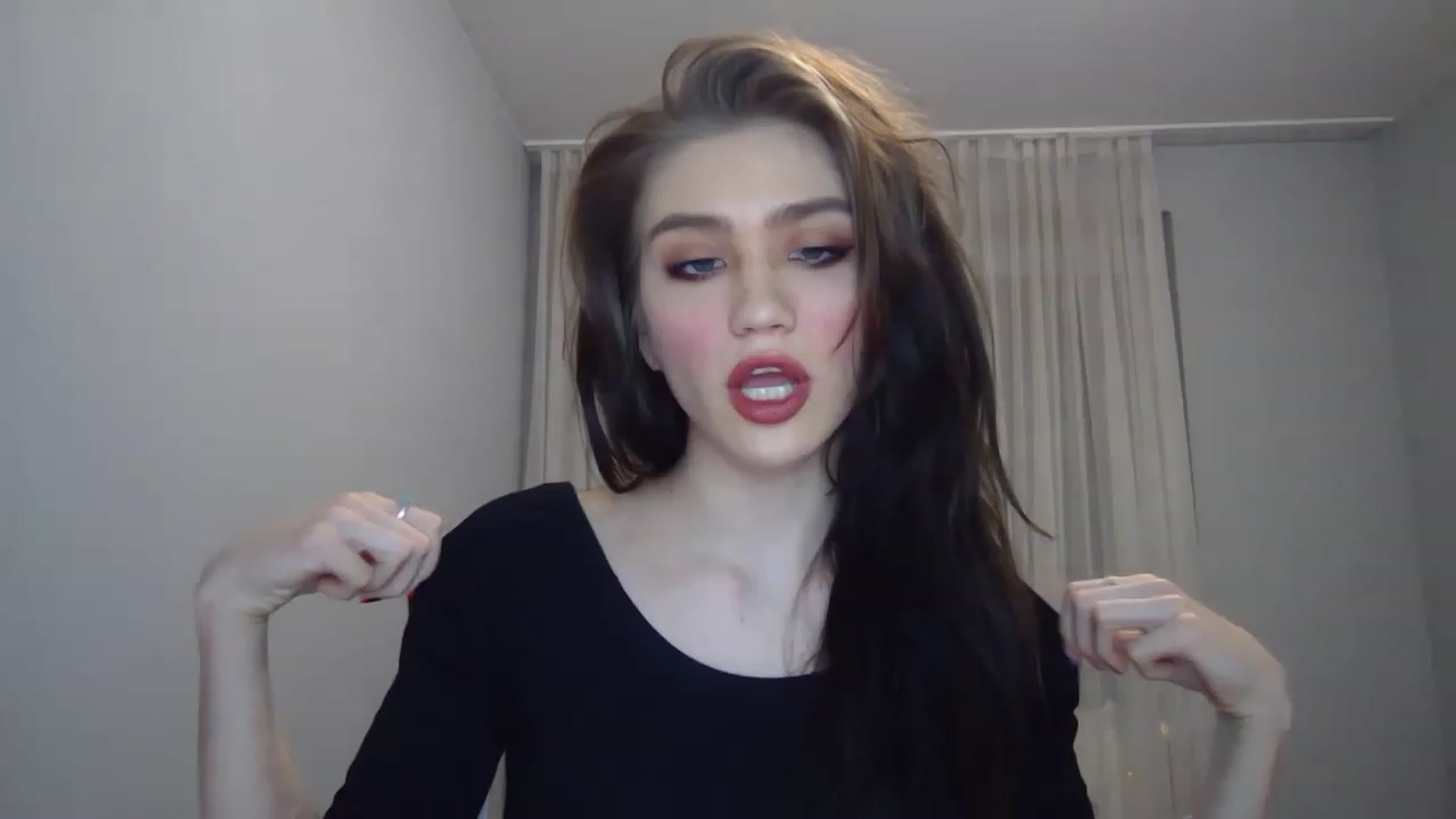 Gallery image thumbnail from Mufinmoon's myfreecams stream on, 03/26/2023, 17:49 image 7 of 20