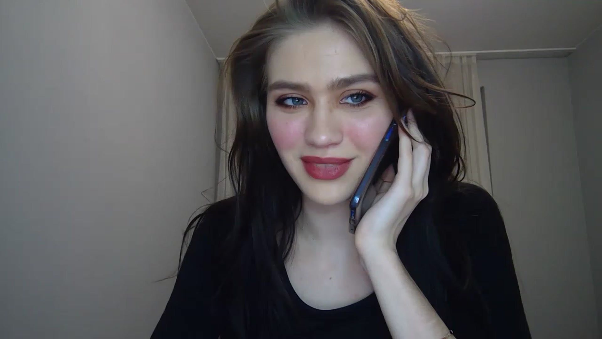 Gallery image thumbnail from Mufinmoon's myfreecams stream on, 03/26/2023, 17:49 image 1 of 20