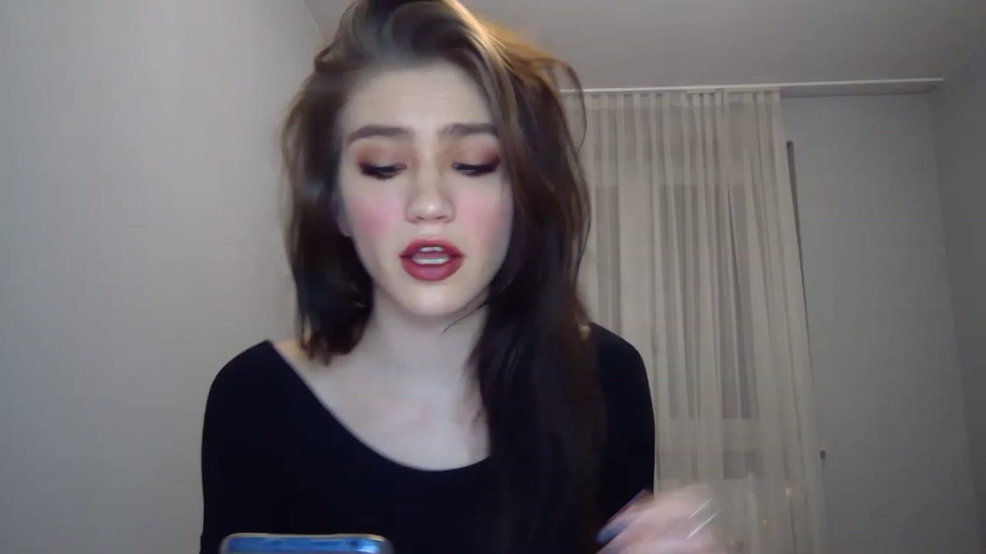 Gallery image thumbnail from Mufinmoon's myfreecams stream on, 03/26/2023, 17:49 image 15 of 20