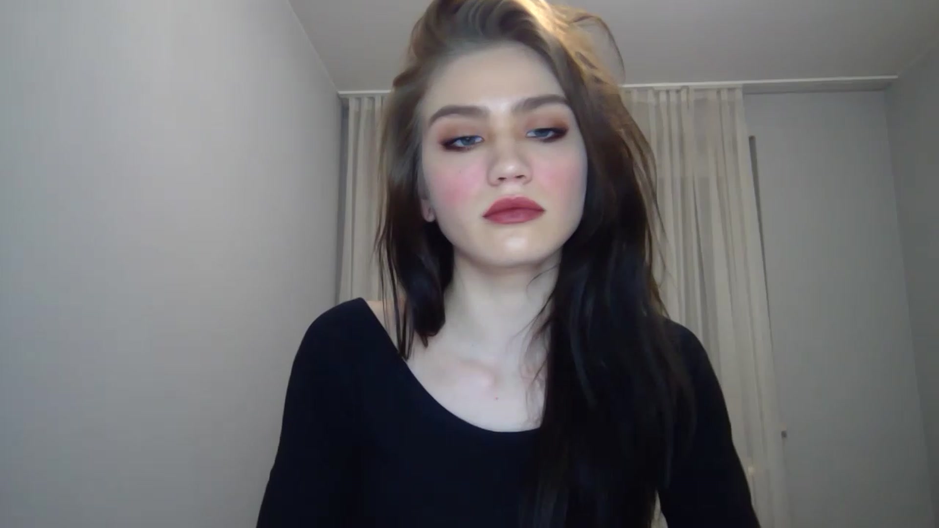 Gallery image thumbnail from Mufinmoon's myfreecams stream on, 03/26/2023, 17:49 image 19 of 20