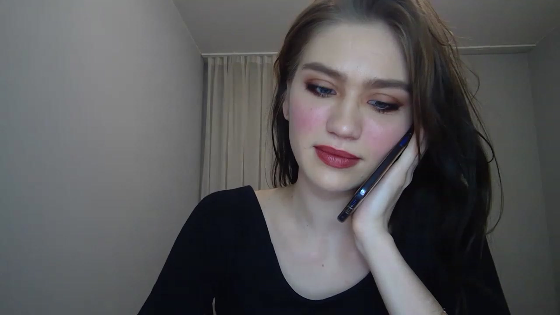 Gallery image thumbnail from Mufinmoon's myfreecams stream on, 03/26/2023, 17:49 image 5 of 20
