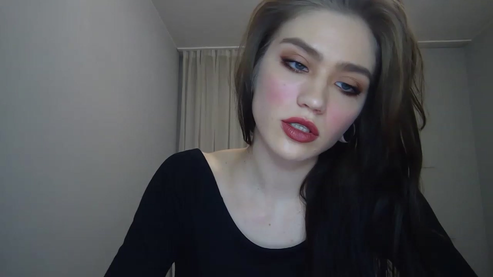 Gallery image thumbnail from Mufinmoon's myfreecams stream on, 03/26/2023, 18:12 image 2 of 20