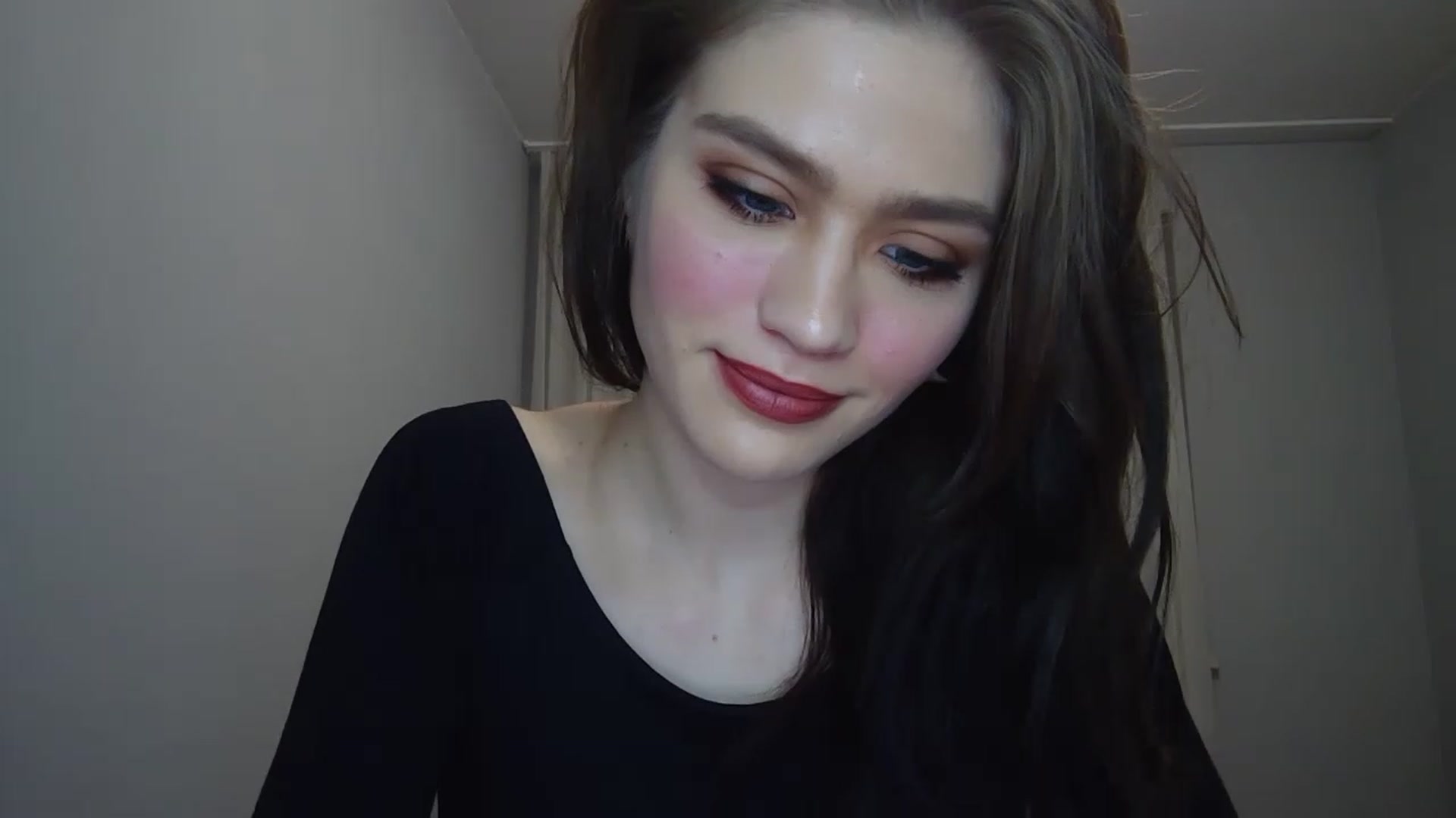 Gallery image thumbnail from Mufinmoon's myfreecams stream on, 03/26/2023, 18:12 image 16 of 20