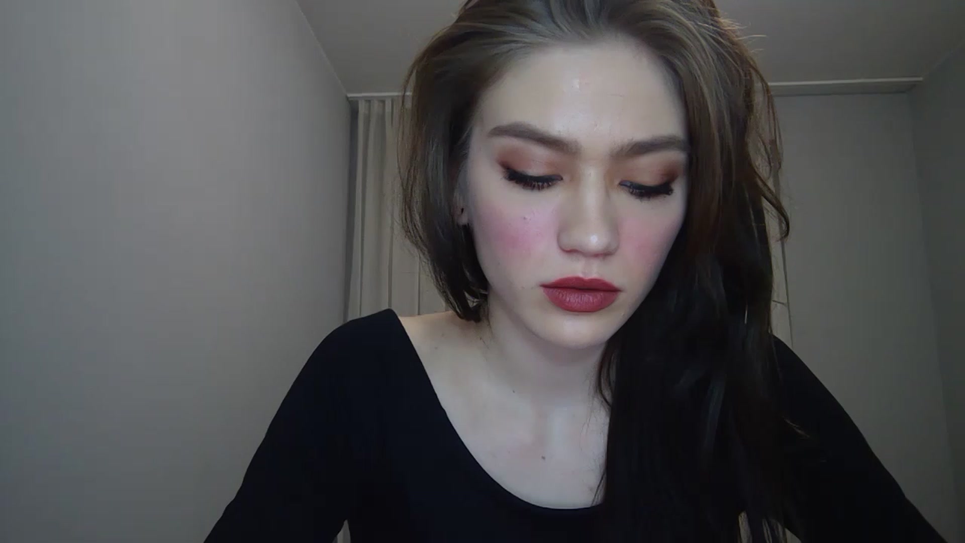 Gallery image thumbnail from Mufinmoon's myfreecams stream on, 03/26/2023, 18:12 image 3 of 20