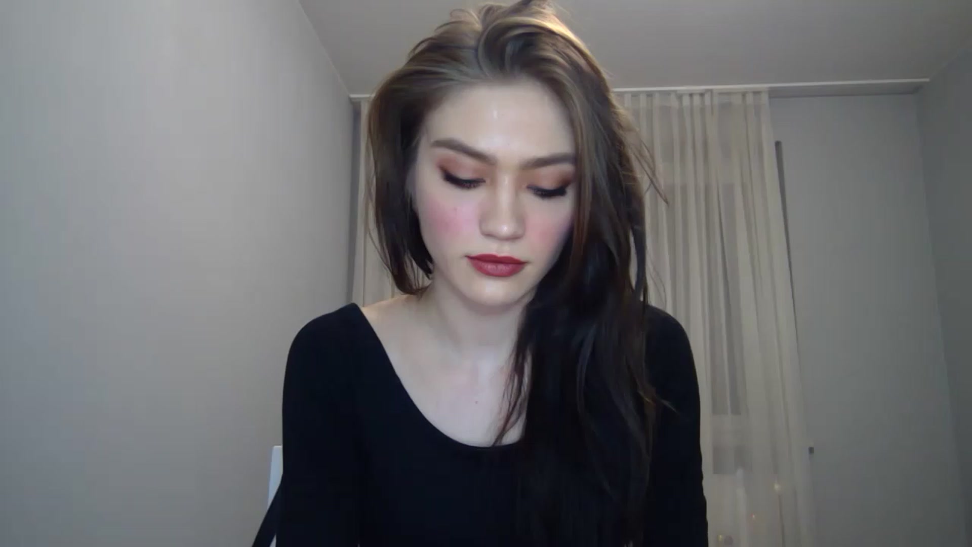 Gallery image thumbnail from Mufinmoon's myfreecams stream on, 03/26/2023, 18:12 image 18 of 20