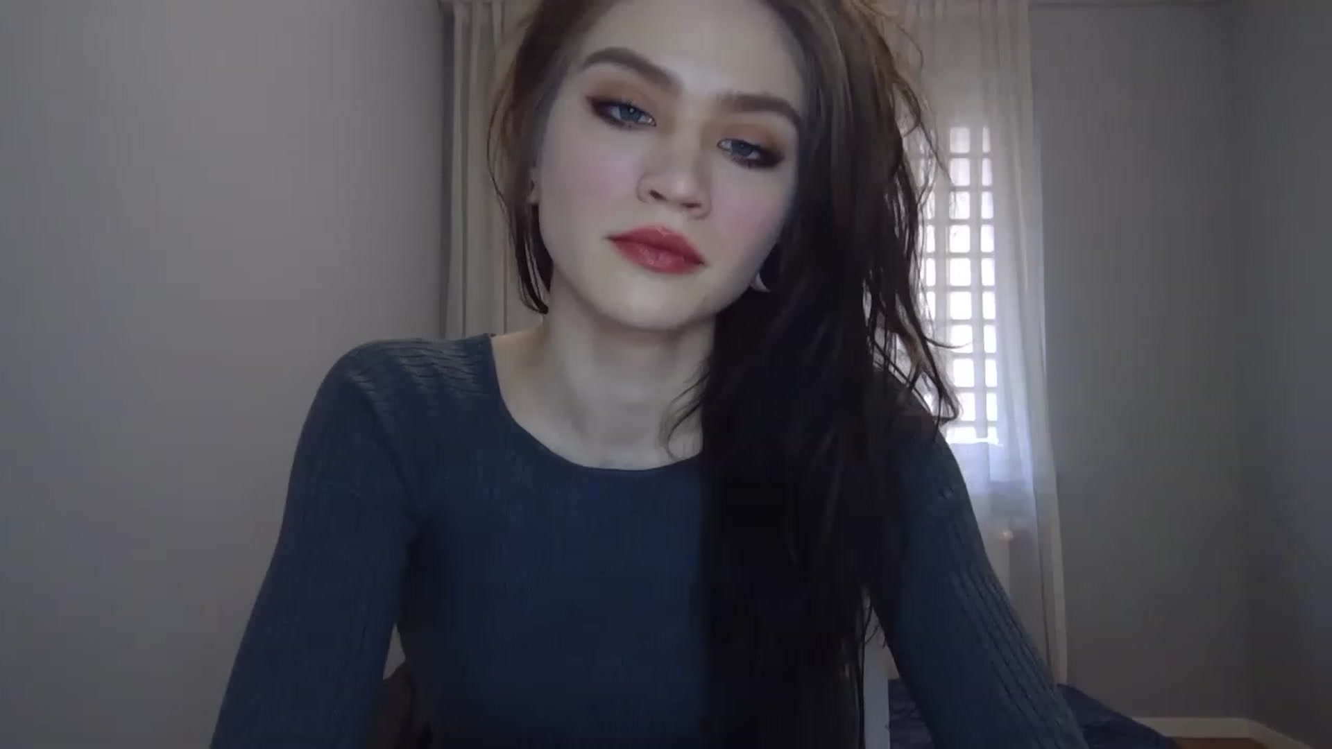 Gallery image thumbnail from Mufinmoon's myfreecams stream on, 03/27/2023, 10:45 image 18 of 20