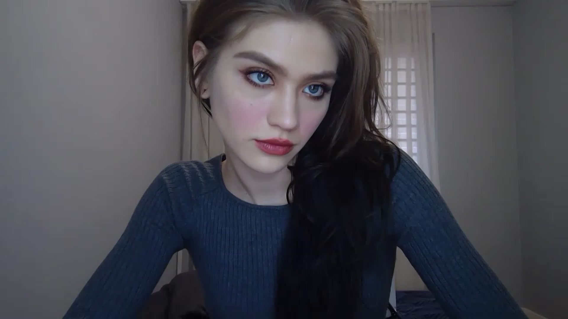 Gallery image thumbnail from Mufinmoon's myfreecams stream on, 03/27/2023, 10:45 image 4 of 20