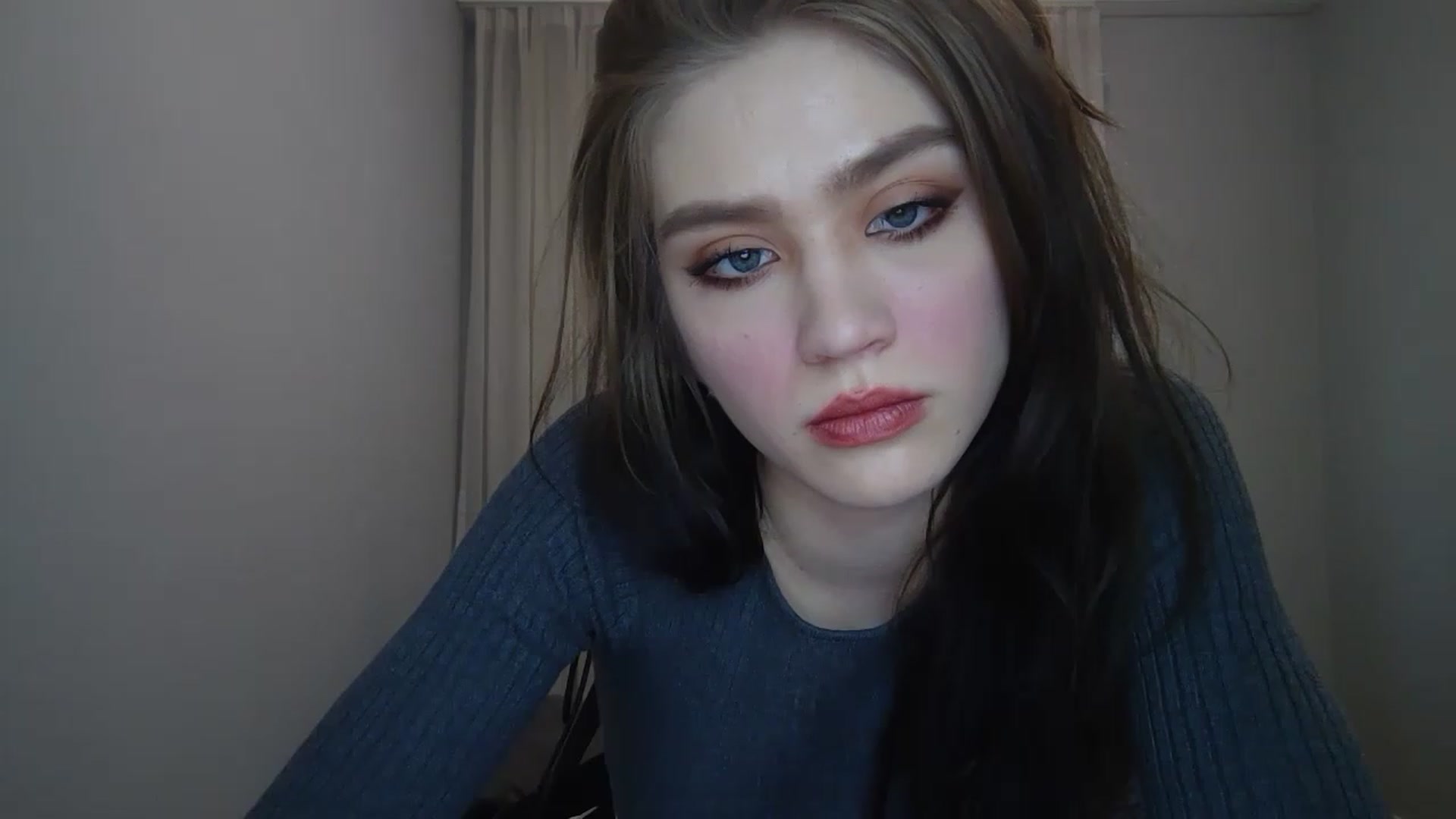 Gallery image thumbnail from Mufinmoon's myfreecams stream on, 03/27/2023, 10:45 image 15 of 20