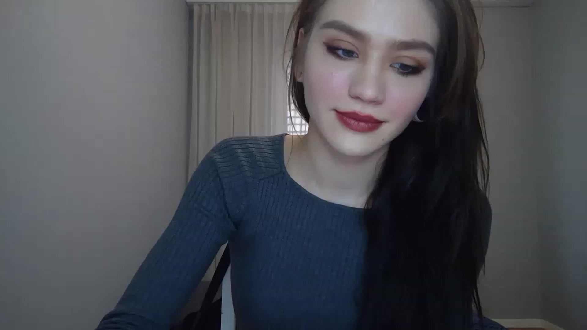 Gallery image thumbnail from Mufinmoon's myfreecams stream on, 03/27/2023, 12:39 image 12 of 20