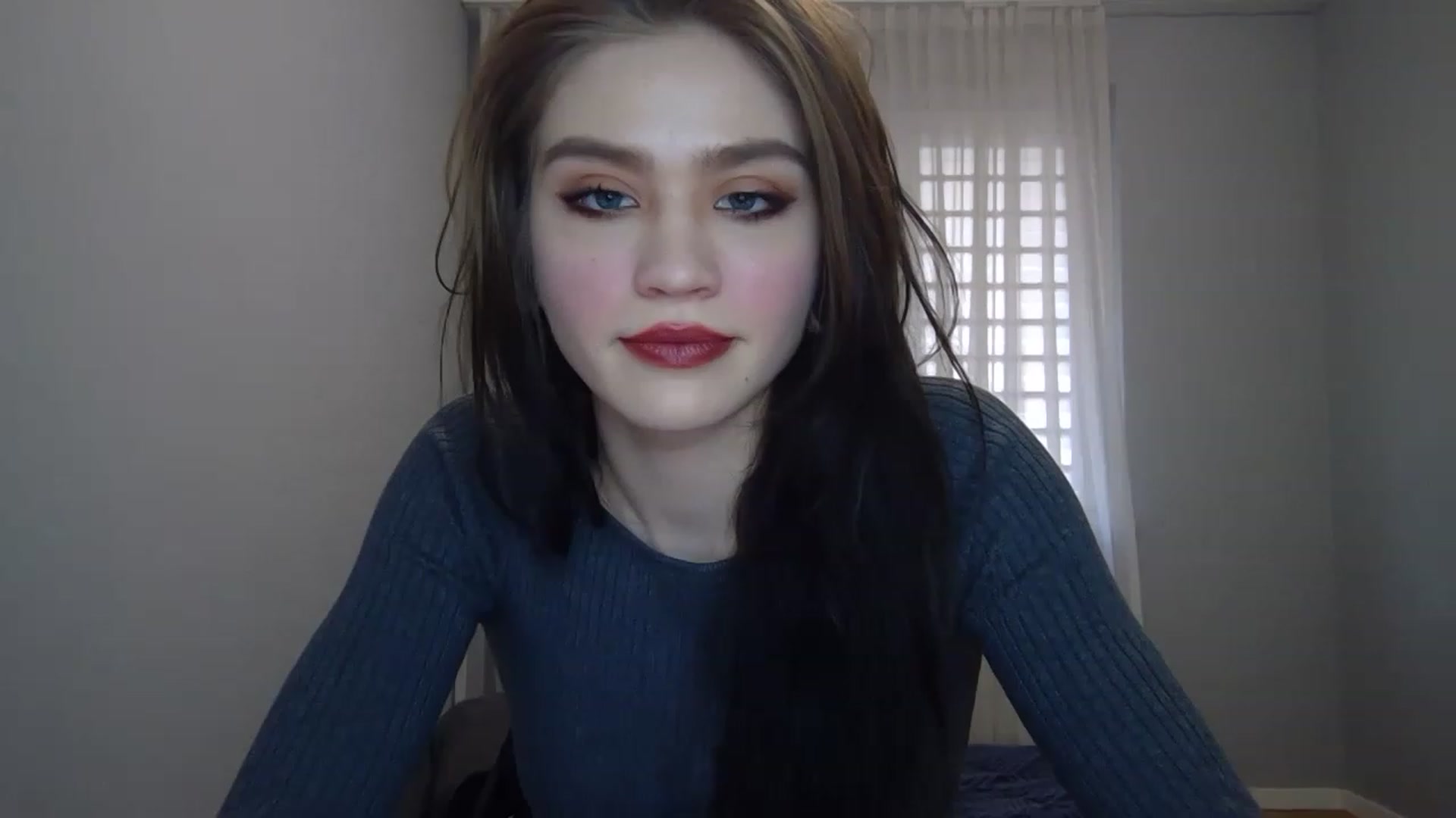 Gallery image thumbnail from Mufinmoon's myfreecams stream on, 03/27/2023, 12:39 image 10 of 20