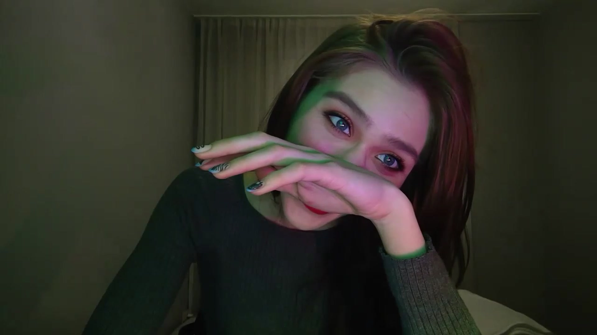 Gallery image thumbnail from Mufinmoon's myfreecams stream on, 03/31/2023, 14:04 image 11 of 20