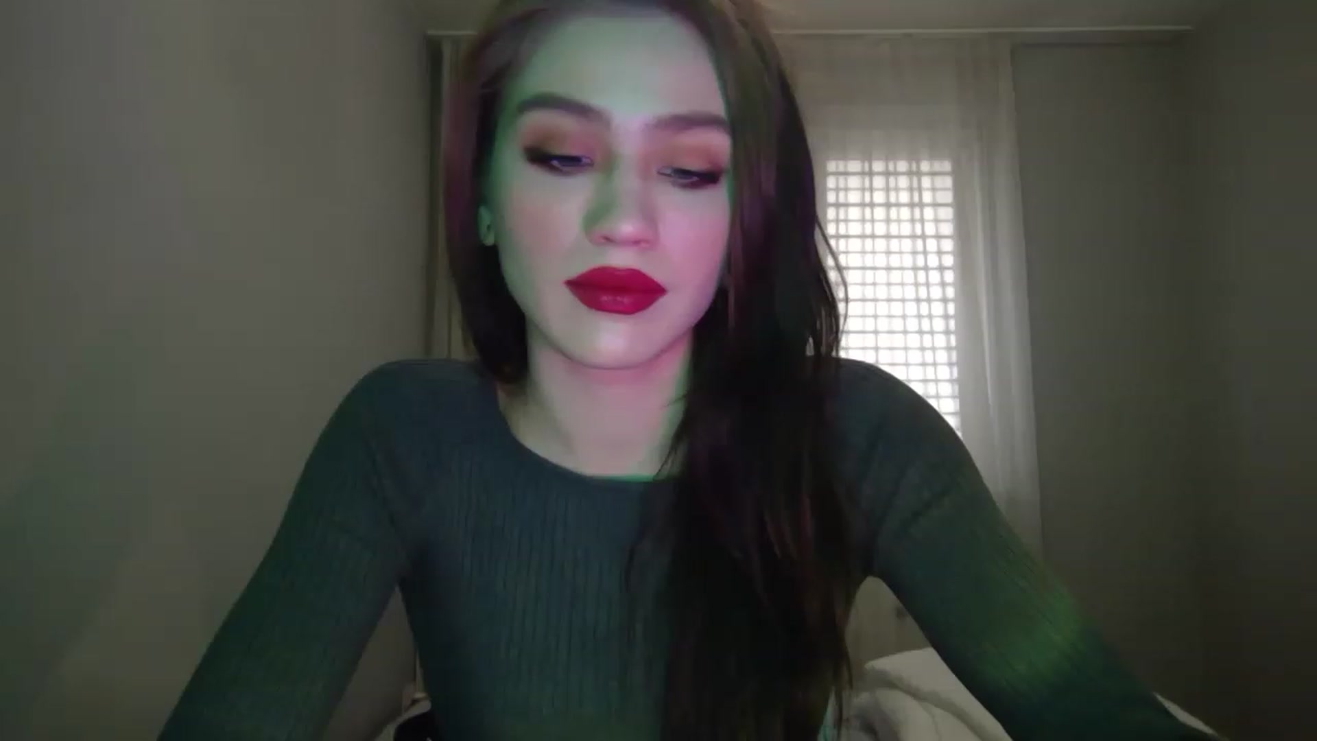 Gallery image thumbnail from Mufinmoon's myfreecams stream on, 03/31/2023, 14:04 image 9 of 20