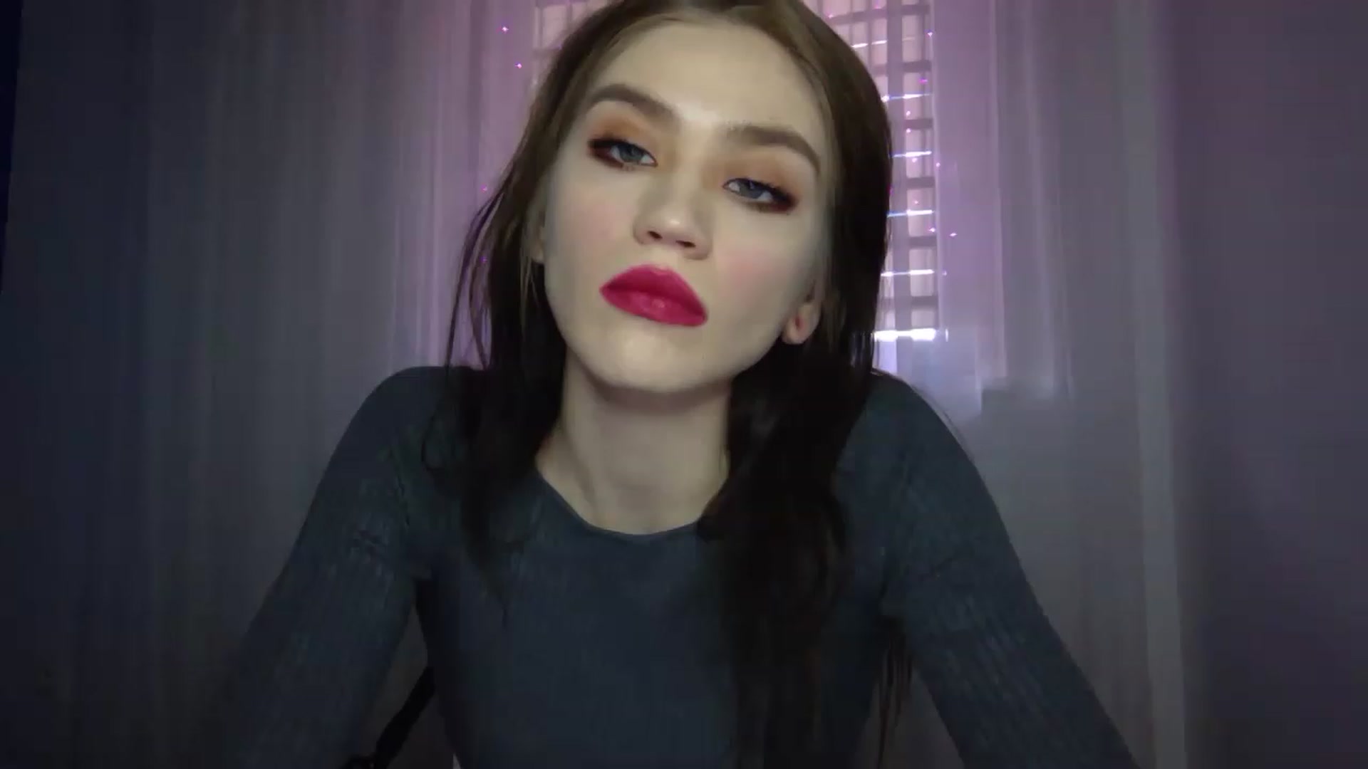 Gallery image thumbnail from Mufinmoon's myfreecams stream on, 04/04/2023, 09:50 image 12 of 20