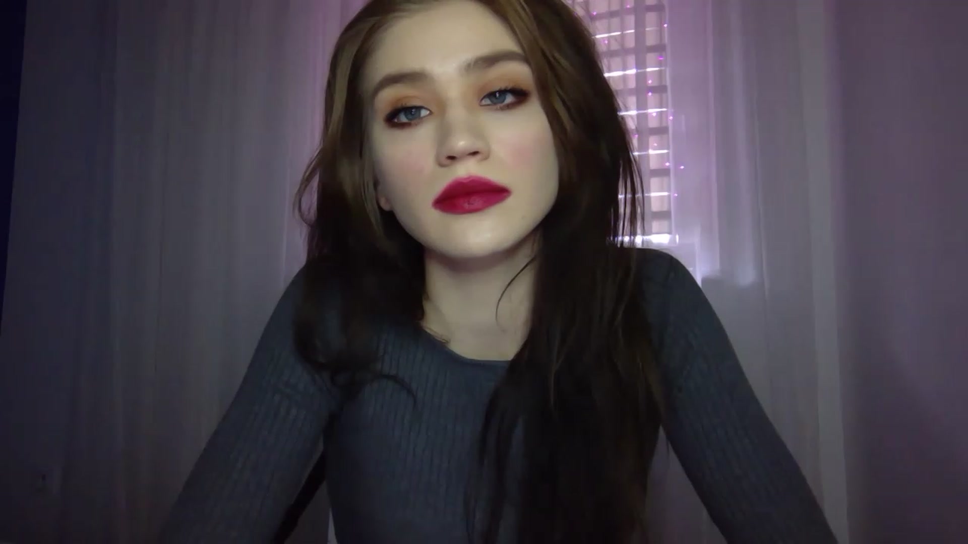Gallery image thumbnail from Mufinmoon's myfreecams stream on, 04/04/2023, 10:24 image 17 of 20
