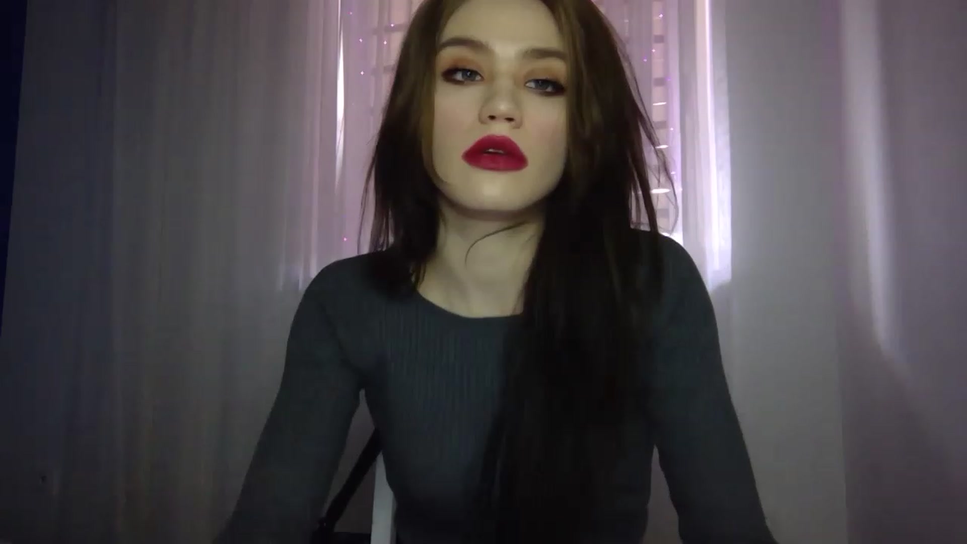 Gallery image thumbnail from Mufinmoon's myfreecams stream on, 04/04/2023, 10:24 image 20 of 20