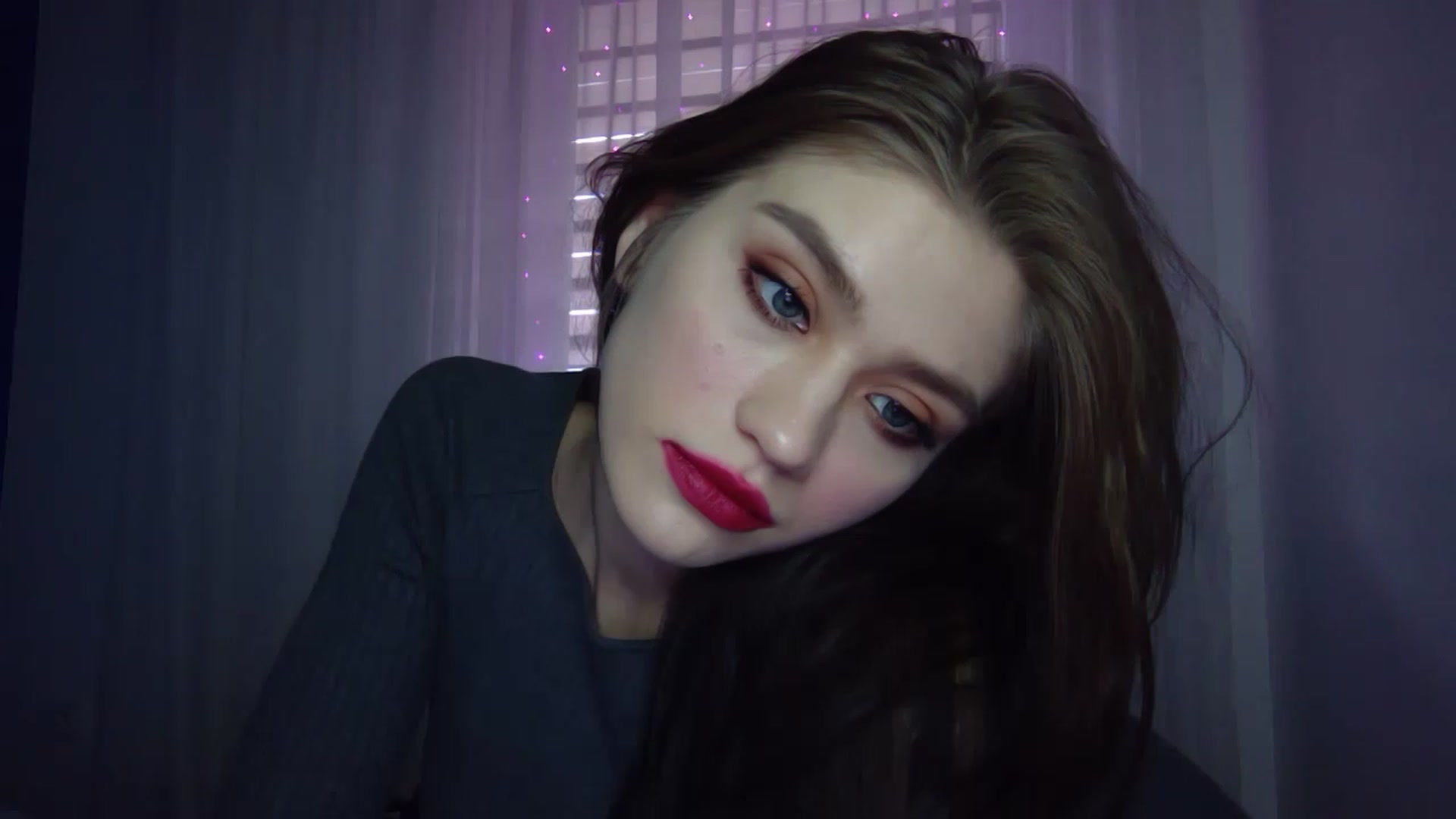 Gallery image thumbnail from Mufinmoon's myfreecams stream on, 04/04/2023, 10:24 image 15 of 20