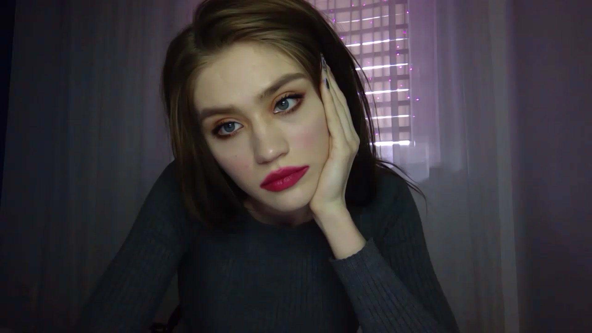 Gallery image thumbnail from Mufinmoon's myfreecams stream on, 04/04/2023, 10:24 image 9 of 20