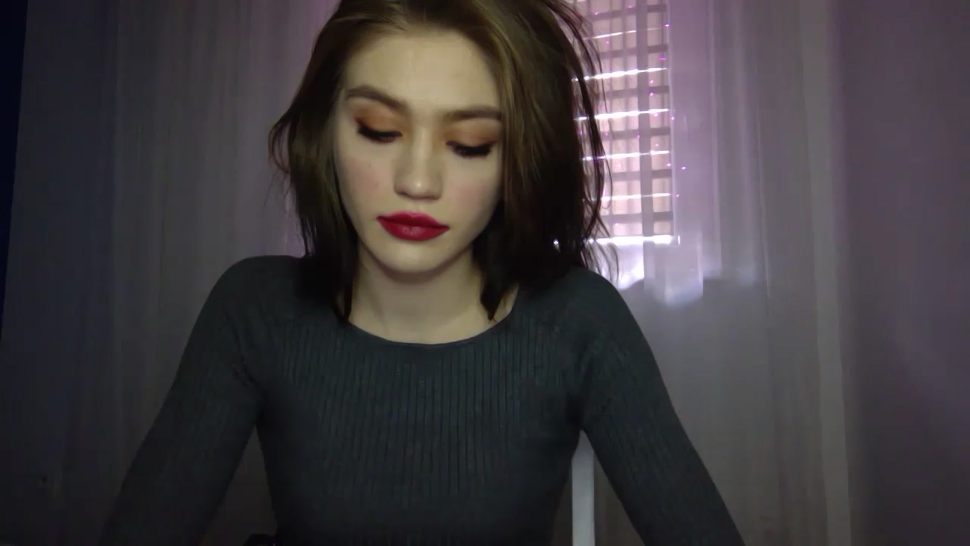 Gallery image thumbnail from Mufinmoon's myfreecams stream on, 04/04/2023, 10:24 image 14 of 20