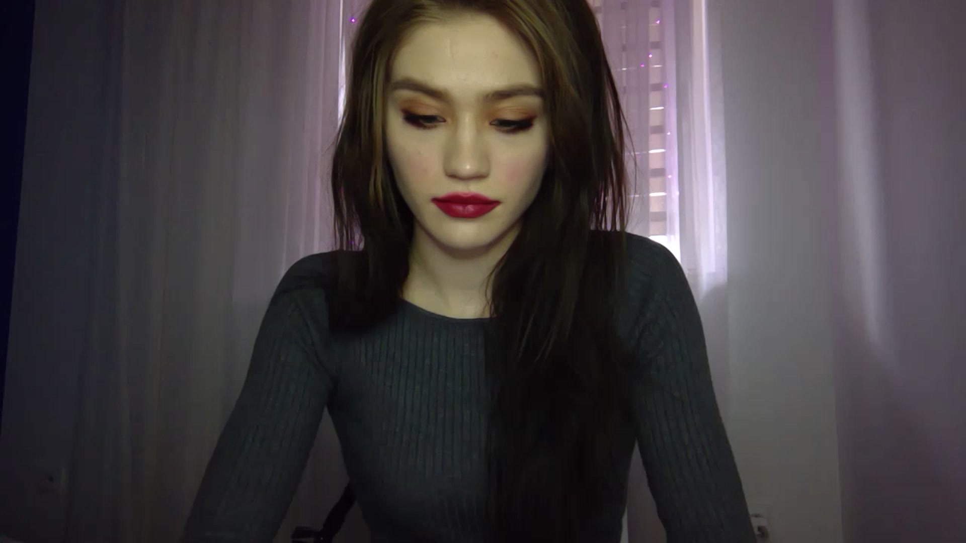 Gallery image thumbnail from Mufinmoon's myfreecams stream on, 04/04/2023, 11:10 image 4 of 20