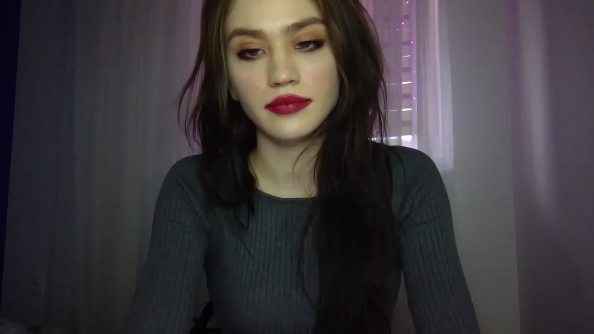 Gallery image thumbnail from Mufinmoon's myfreecams stream on, 04/04/2023, 11:10 image 18 of 20