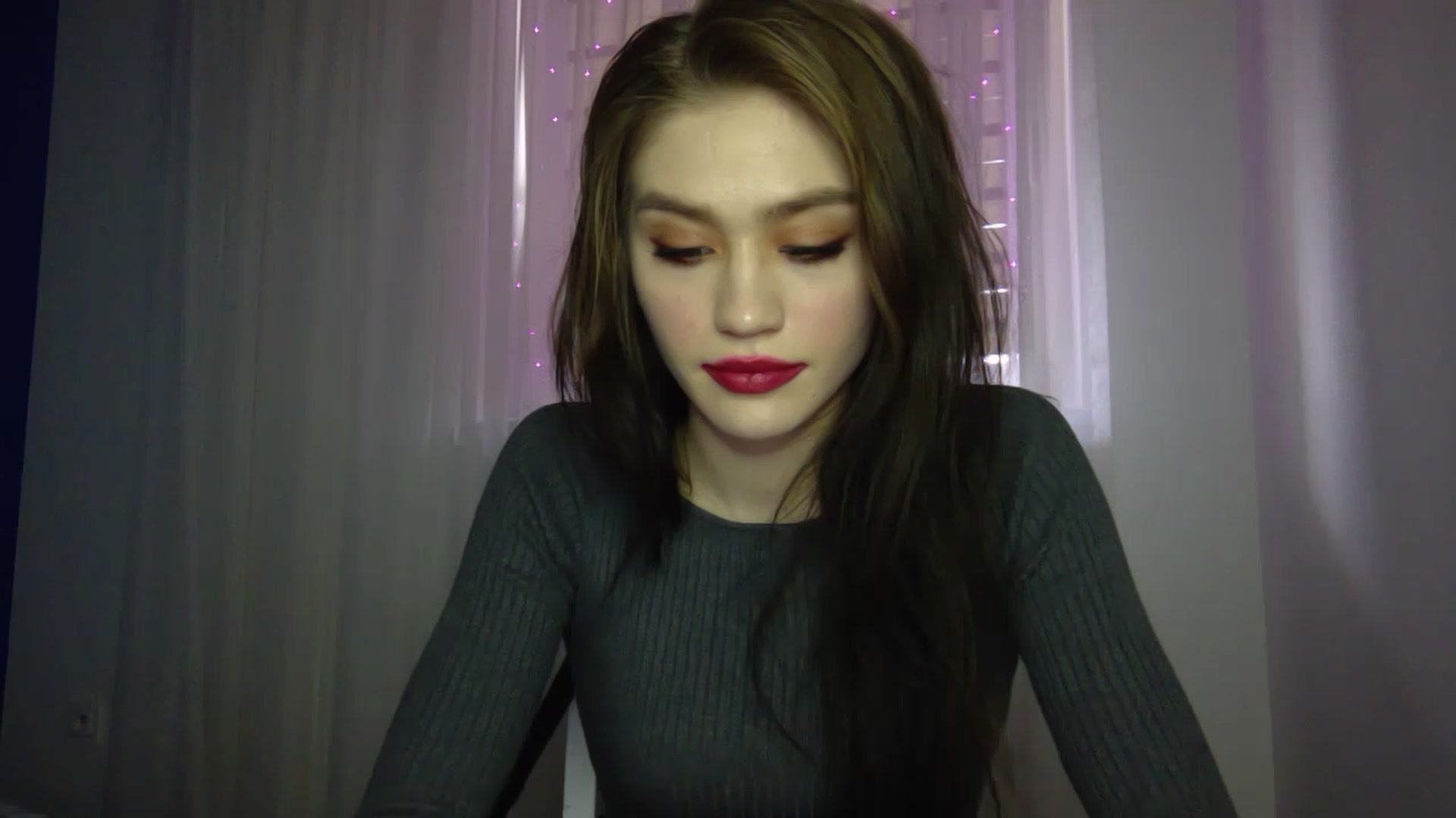 Gallery image thumbnail from Mufinmoon's myfreecams stream on, 04/04/2023, 11:10 image 17 of 20