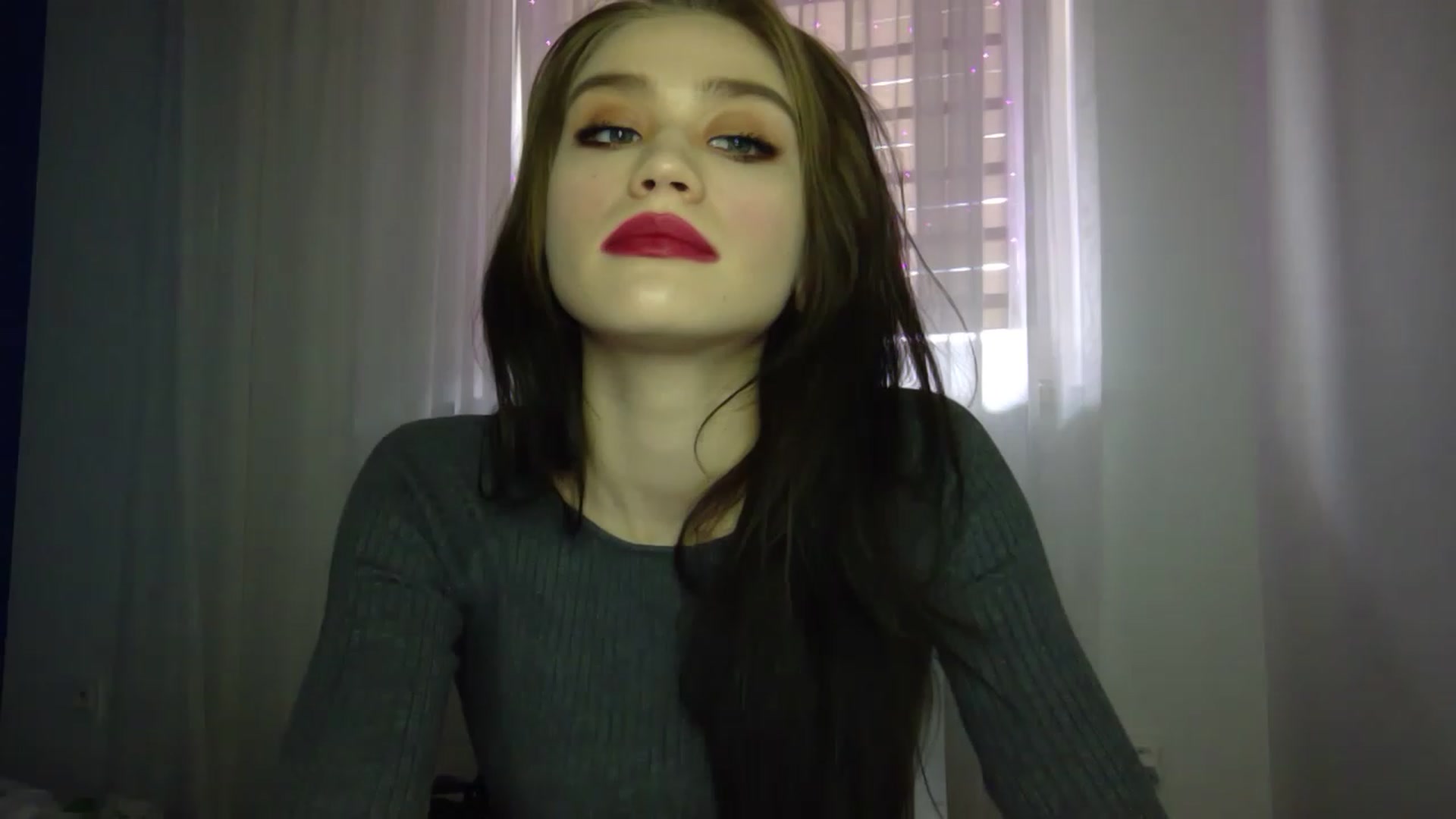 Gallery image thumbnail from Mufinmoon's myfreecams stream on, 04/04/2023, 11:10 image 9 of 20
