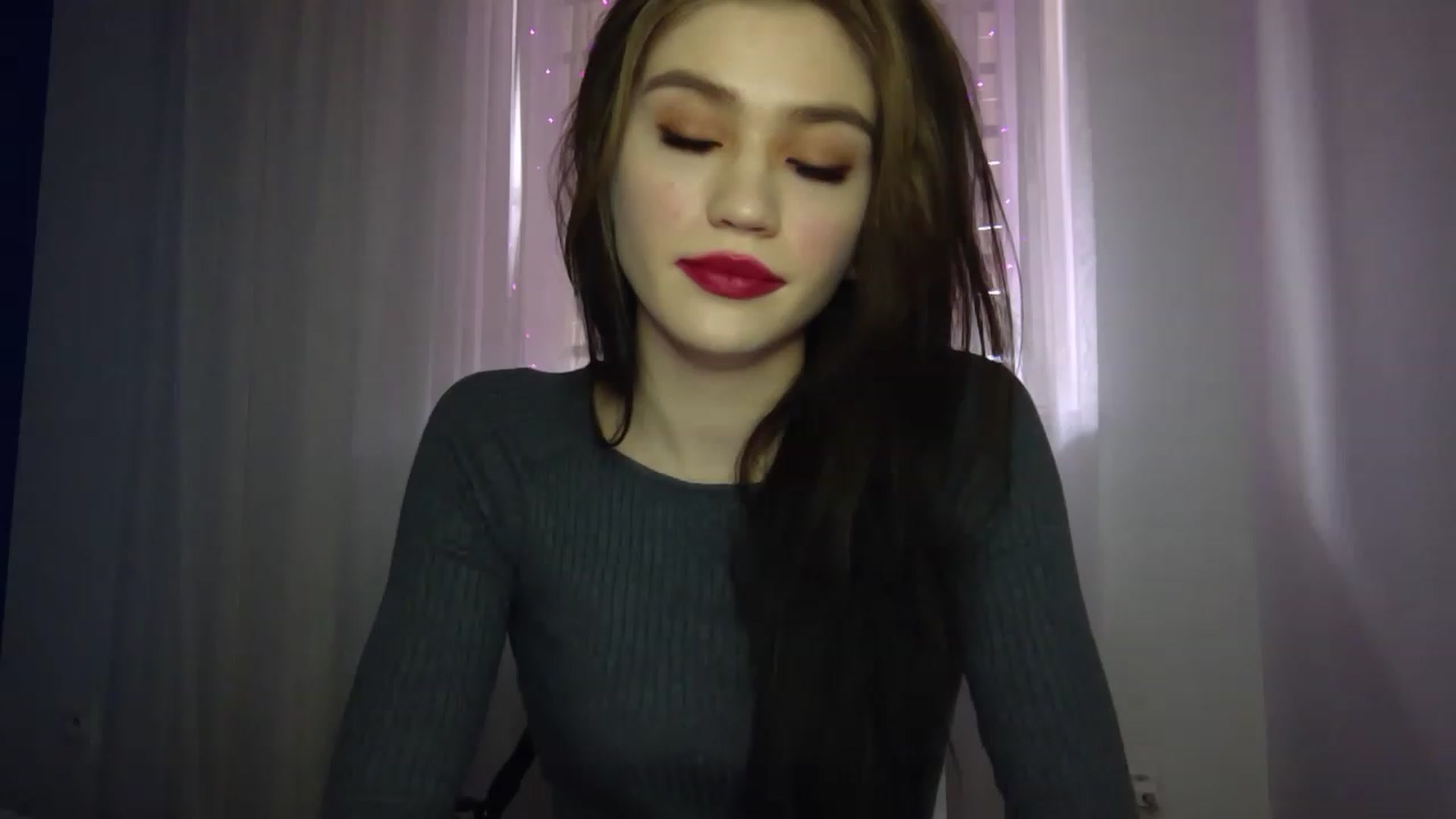 Gallery image thumbnail from Mufinmoon's myfreecams stream on, 04/04/2023, 11:10 image 6 of 20
