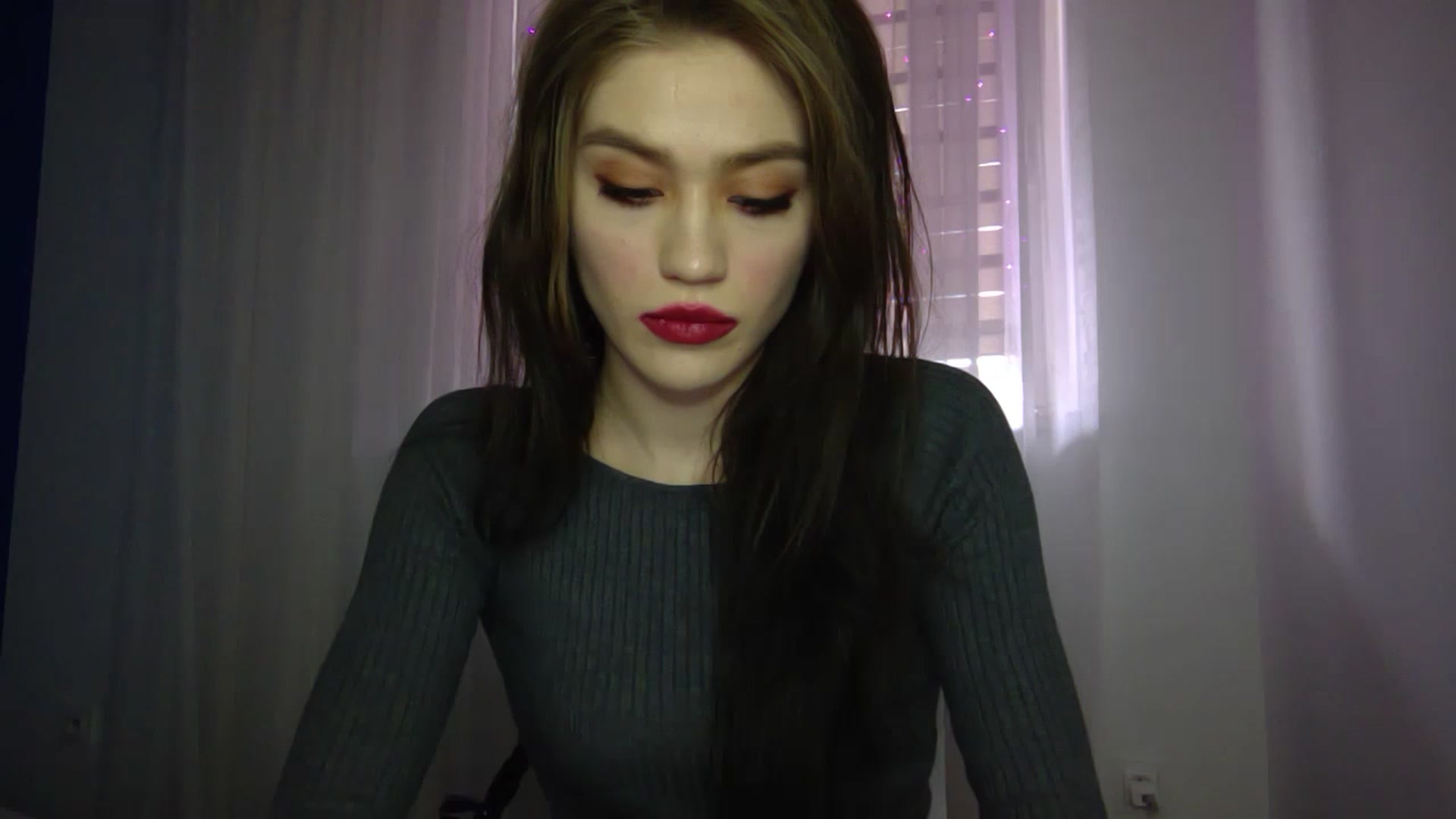Gallery image thumbnail from Mufinmoon's myfreecams stream on, 04/04/2023, 11:10 image 5 of 20