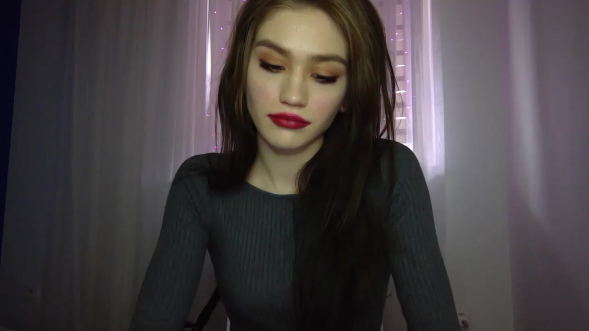Gallery image thumbnail from Mufinmoon's myfreecams stream on, 04/04/2023, 11:10 image 3 of 20