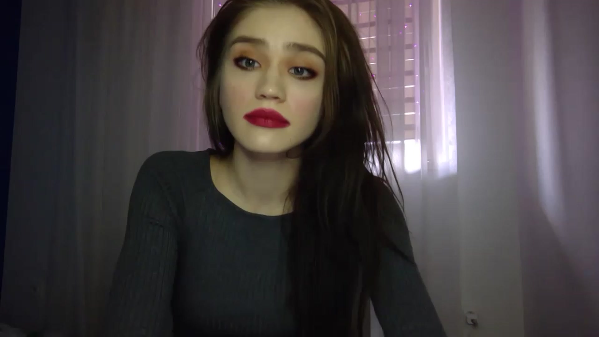 Gallery image thumbnail from Mufinmoon's myfreecams stream on, 04/04/2023, 11:10 image 15 of 20