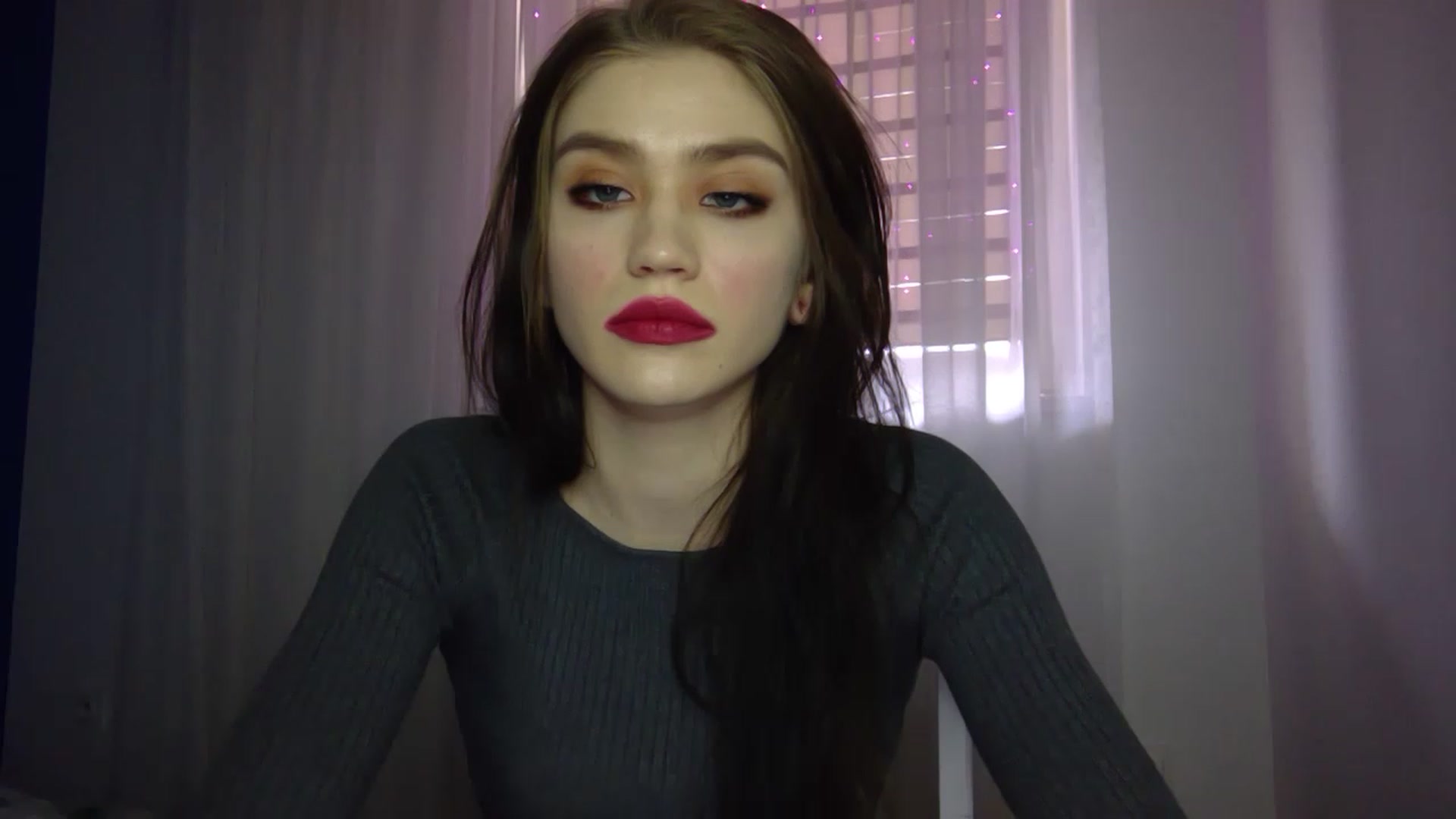 Gallery image thumbnail from Mufinmoon's myfreecams stream on, 04/04/2023, 11:41 image 20 of 20