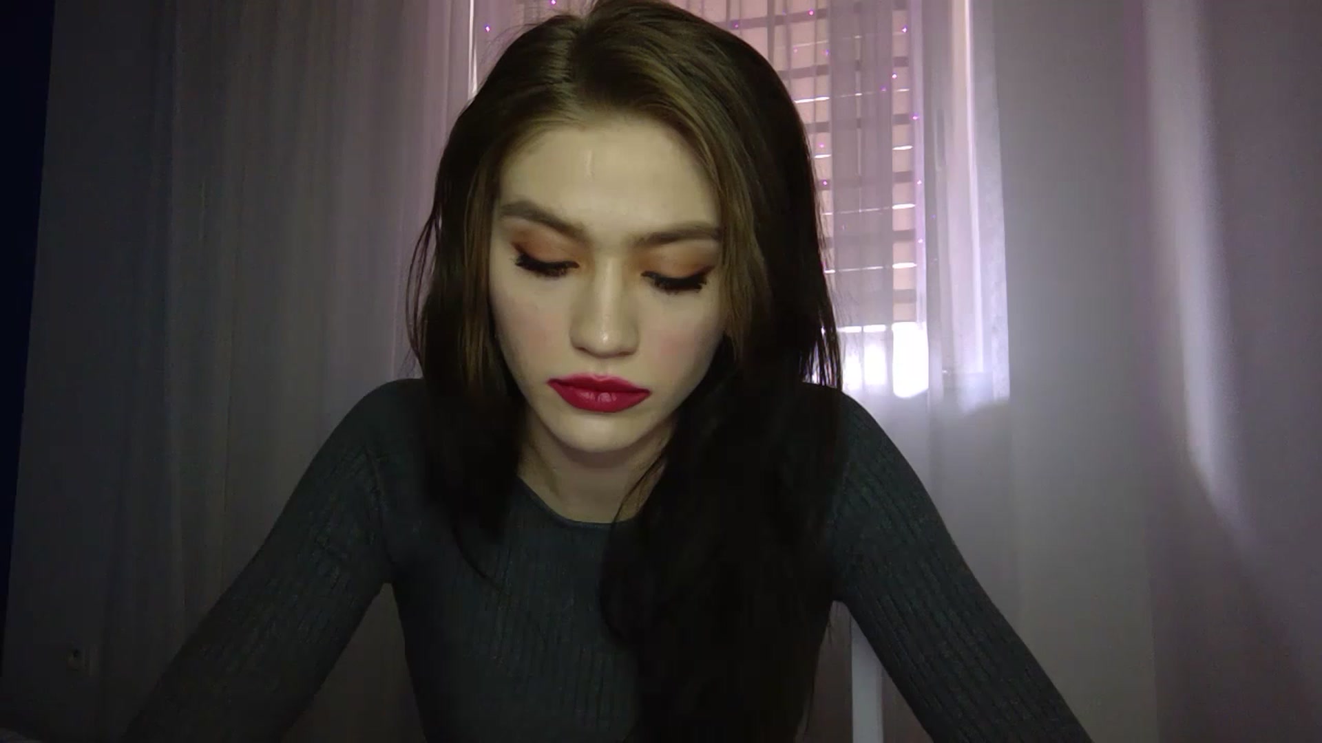 Gallery image thumbnail from Mufinmoon's myfreecams stream on, 04/04/2023, 11:41 image 16 of 20