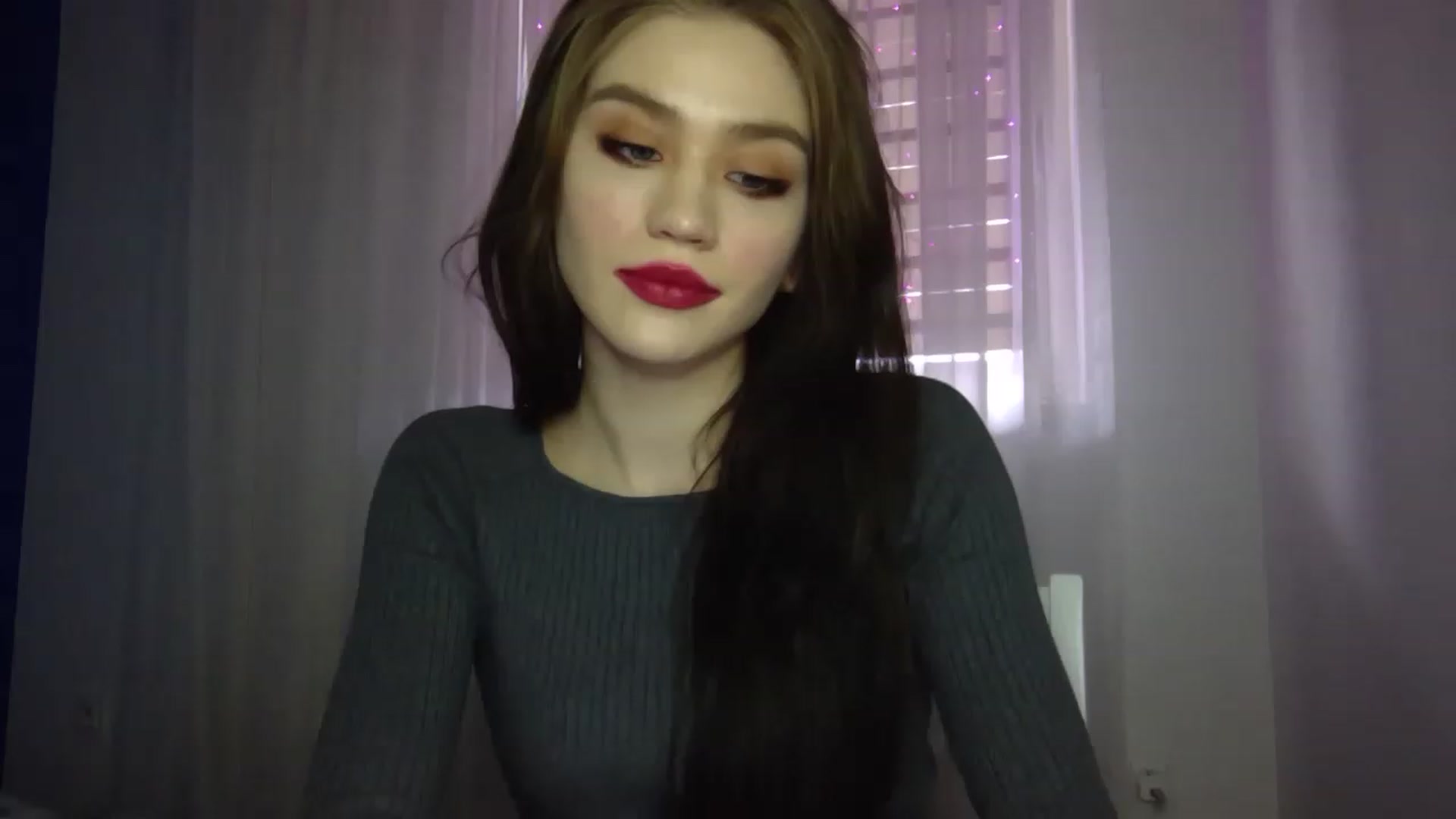 Gallery image thumbnail from Mufinmoon's myfreecams stream on, 04/04/2023, 11:41 image 1 of 20