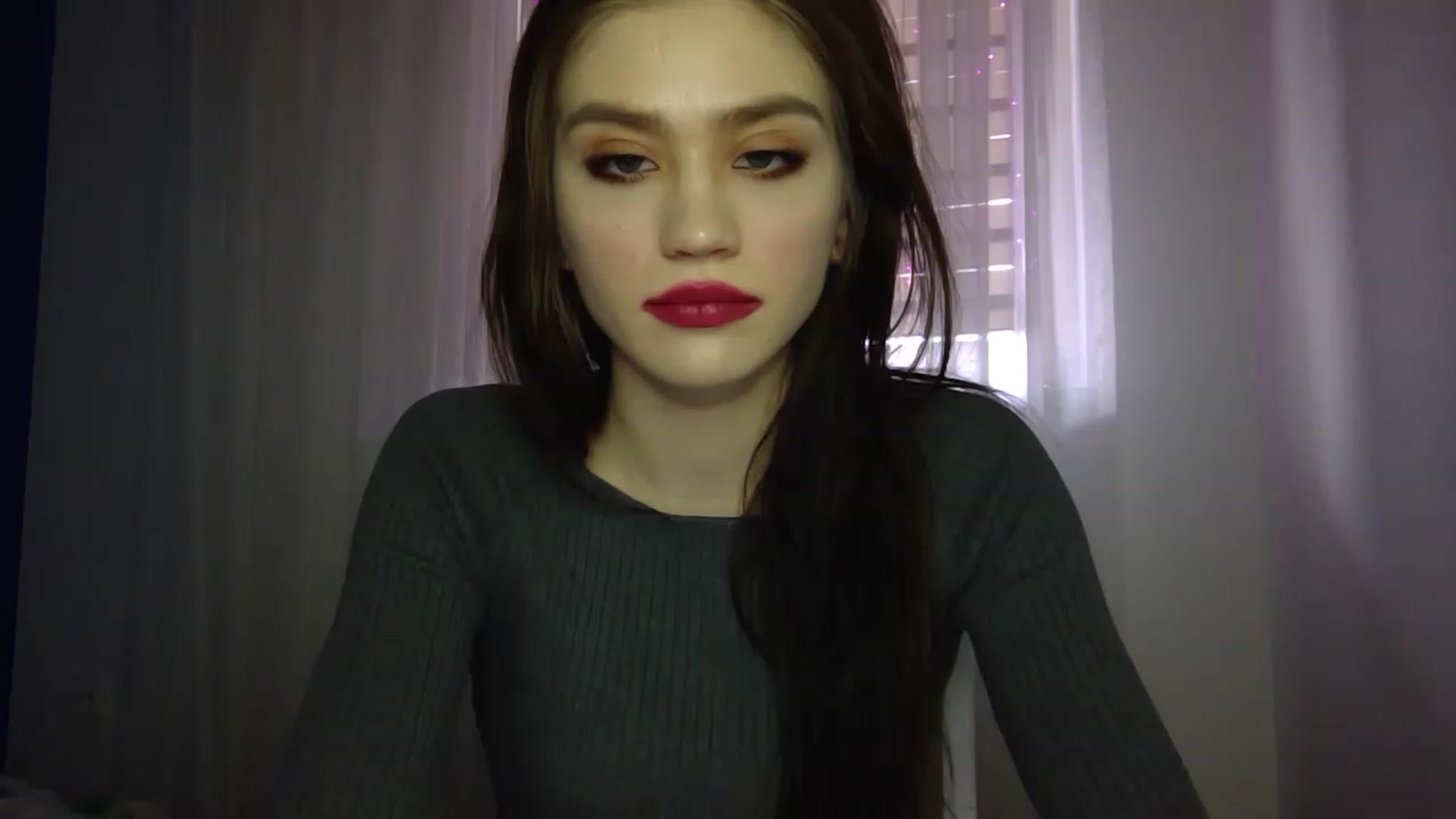 Gallery image thumbnail from Mufinmoon's myfreecams stream on, 04/04/2023, 11:41 image 8 of 20